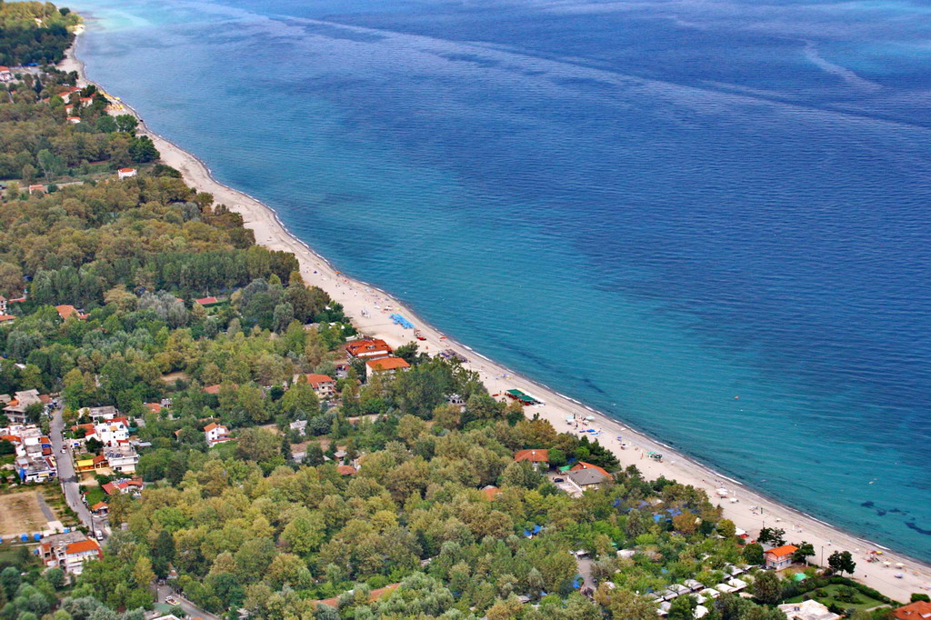  Skotina beach Paralia Skotinas 